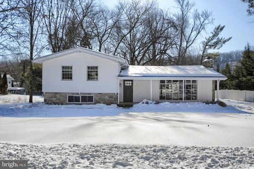 958 Longview Rd, KING OF PRUSSIA, PA, 19406-3733 | Card Image