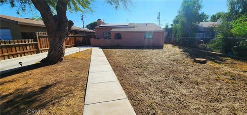 324 N Broadway, Blythe, CA, 92225-1610 | Card Image