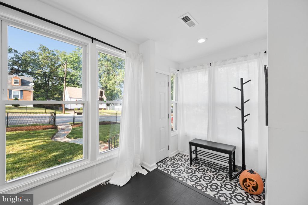 Residential in HYATTSVILLE 3