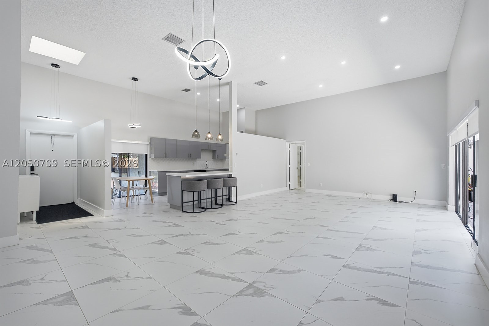 Residential in Hallandale 2
