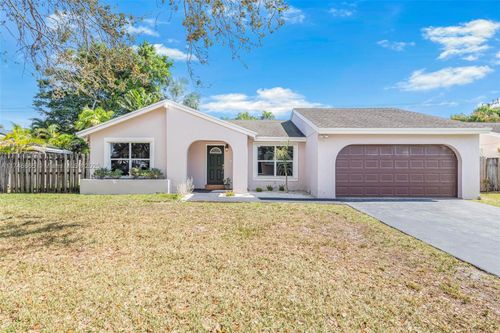 5210 Sw 115th Ave, Cooper City, FL, 33330-4232 | Card Image