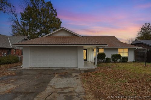 3305 Ash Pl, Broken Arrow, OK, 74012-7907 | Card Image