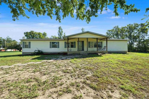 227 S Center St, Assaria, KS, 67416-5007 | Card Image