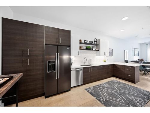 ra206-2530 Lawrence St, Denver, CO, 80205-2694 | Card Image