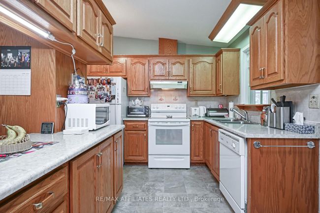 4 Otterdale Cres, House other with 2 bedrooms, 1 bathrooms and 2 parking in Smiths Falls ON | Image 19