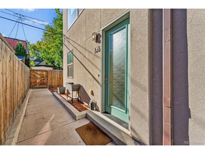 106 - 1883 Vine St, Townhouse with 2 bedrooms, 1 bathrooms and null parking in Denver CO | Image 3