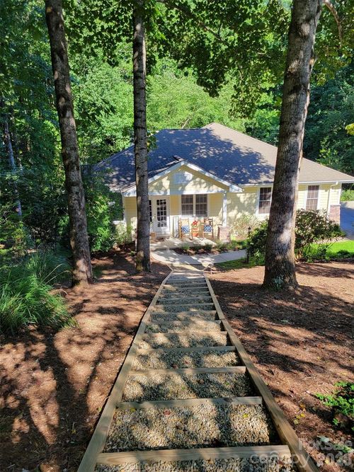 113 Chancery Ct, Flat Rock, NC, 28731-7793 | Card Image