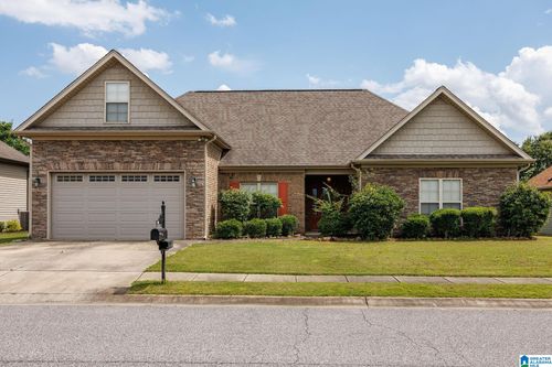 121 Waterford Cove Dr, CALERA, AL, 35040-7655 | Card Image