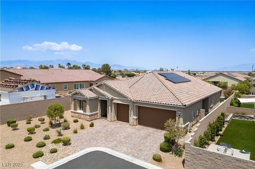 5332 Avory Peak Ct, Las Vegas, NV, 89118-2882 | Card Image