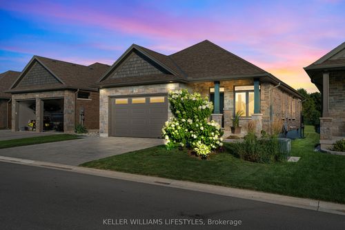31-159 Collins Way, Strathroy, ON, N7G0G8 | Card Image