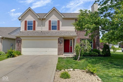 550 Jayson Cir, Westfield, IN, 46074-8093 | Card Image