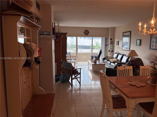2d-1965 S Ocean Dr, Hallandale Beach, FL, 33009-5915 | Card Image