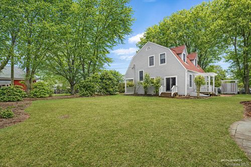 150 King Street, Southold, NY, 11956 | Card Image