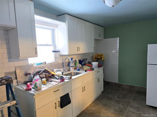 47 Cottage St, Monticello, NY, 12701-1201 | Card Image