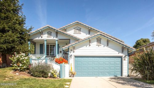 24 Gonzales Ln, Los Alamos, CA, 93440-5011 | Card Image