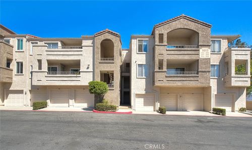 304-1015 La Terraza Cir, Corona, CA, 92879-7816 | Card Image