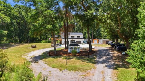 8246 Oyster Factory Rd, Edisto Island, SC, 29438-6819 | Card Image