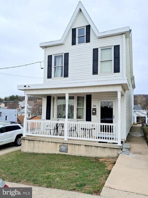 144 Pennsylvania Ave, SCHUYLKILL HAVEN, PA, 17972-1126 | Card Image