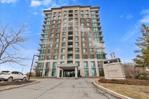 802-100 Roger Guindon Ave, Ottawa, ON, K1G3Z7 | Card Image