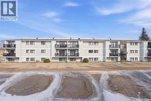 258 Pinehouse Pl, Saskatoon, SK, S7K4X1 | Card Image