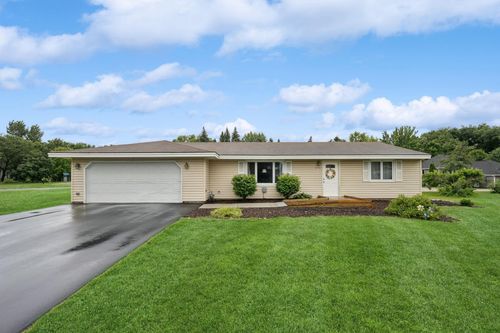 5731 Maves Trl Se, Prior Lake, MN, 55372-1939 | Card Image