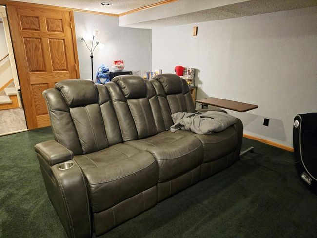 TheatreRoom4.jpg | Image 33