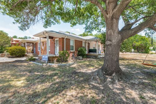 1827 Frederick St, Fort Worth, TX, 76107-3973 | Card Image