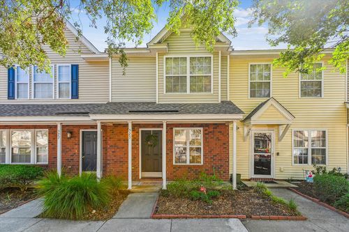 525 Tayrn Dr, Wando, SC, 29492-8238 | Card Image