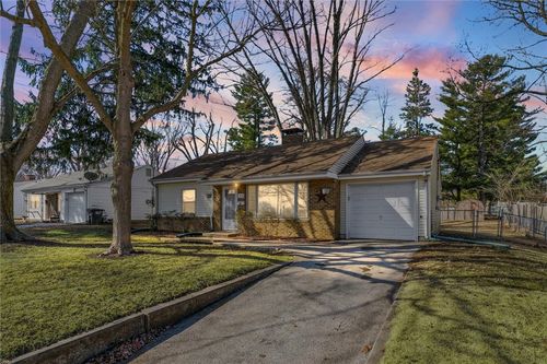 1618 N Jackson St, Danville, IL, 61832-1866 | Card Image