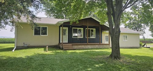 N15508 Harris Rd, Trempealeau, WI, 54661-7215 | Card Image