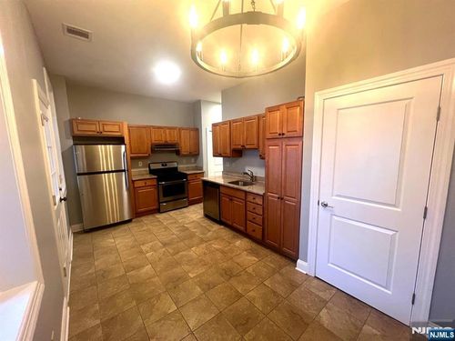 77 - 79 Washington, Bloomfield, NJ, 07003 | Card Image