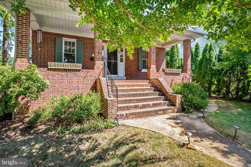 5609 Woodcrest Ave, BALTIMORE, MD, 21215-4027 | Card Image