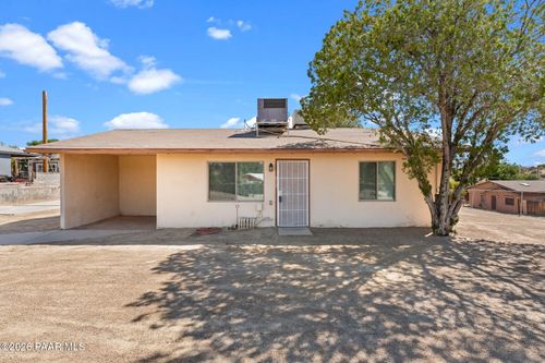 512 N Jackson St, Wickenburg, AZ, 85390-1255 | Card Image