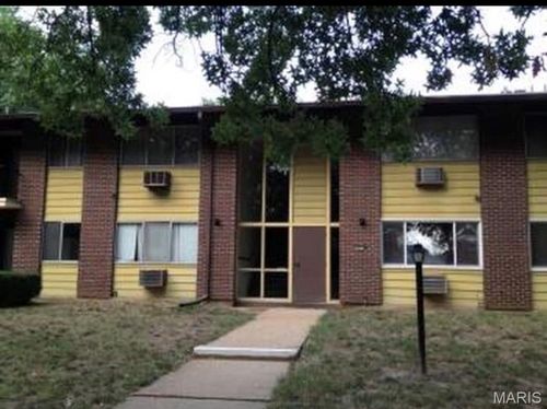 a-7411 Sieloff Dr, Hazelwood, MO, 63042-2246 | Card Image