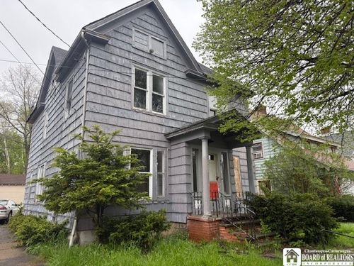 98 Myrtle St, Jamestown, NY, 14701-8051 | Card Image