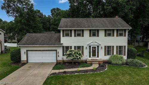 829 Dan Avenue, Canal Fulton, OH, 44614 | Card Image