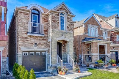 60 Fred Young Dr, House other with 4 bedrooms, 3 bathrooms and 3 parking in North York ON | Image 3