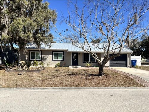 4040 S Edgewater Cir, Labelle, FL, 33935-5402 | Card Image