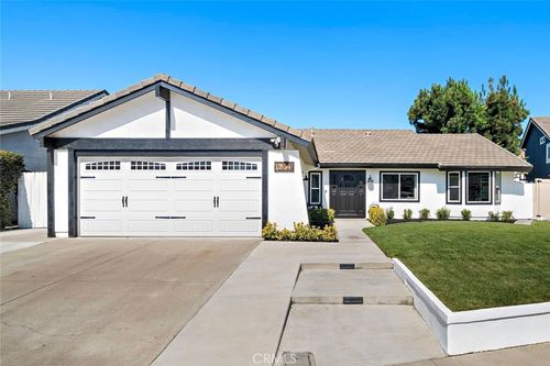 16303 Mount Islip Cir, Fountain Valley, CA, 92708-2134 | Card Image