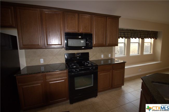 2005 Granite Springs Rd, House other with 4 bedrooms, 2 bathrooms and null parking in Leander TX | Image 4