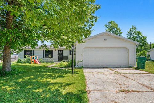 51760 Downey St, Elkhart, IN, 46514-5959 | Card Image