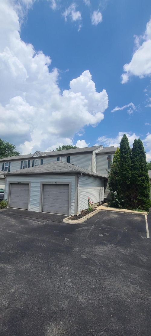 110e-7498 Call Rd, Blacklick, OH, 43004-9476 | Card Image