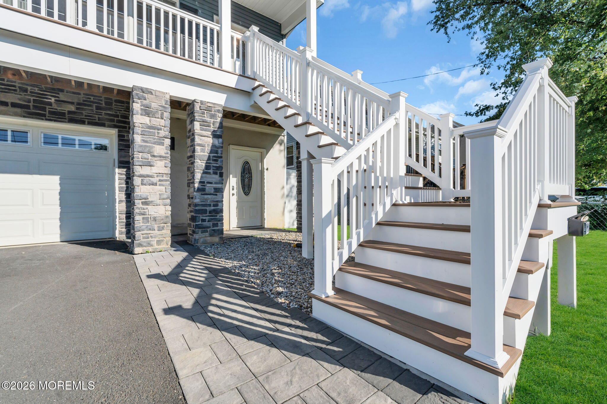Residential Lease in Union Beach 4