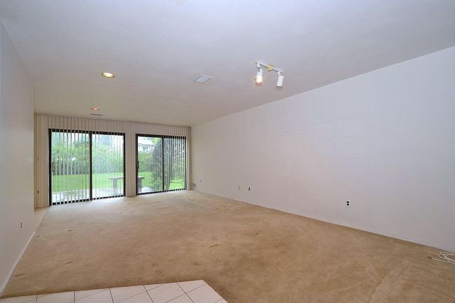 Carpeted spare room featuring recessed lighting | Image 5
