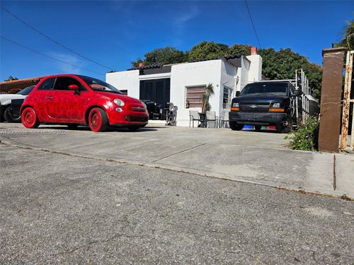 1829 5th St, Miami, FL, 33125-4503 | Card Image