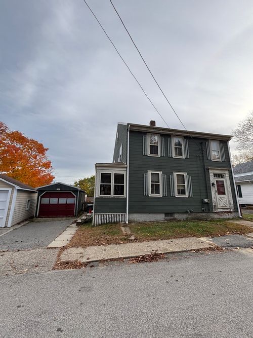 3 Whittier Ave, Amesbury, MA, 01913 | Card Image