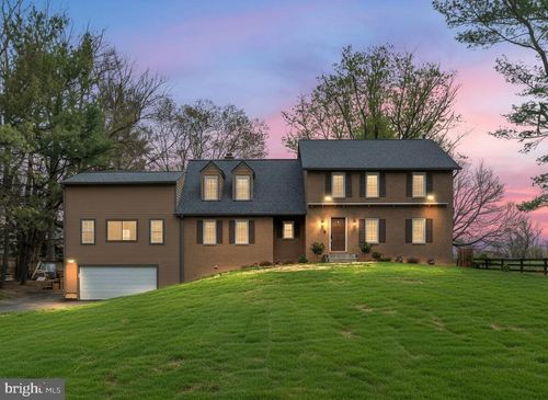 60 N Tavenner Ln, Hamilton, VA, 20158-9737 | Card Image