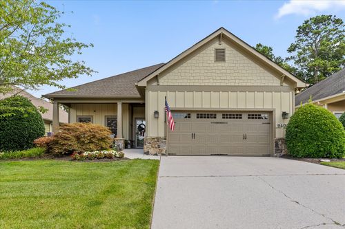9404 Leyland Dr, Ooltewah, TN, 37363-4910 | Card Image