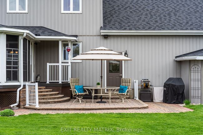 1920 Landry St, House other with 3 bedrooms, 3 bathrooms and 9 parking in Clarence Creek ON | Image 40