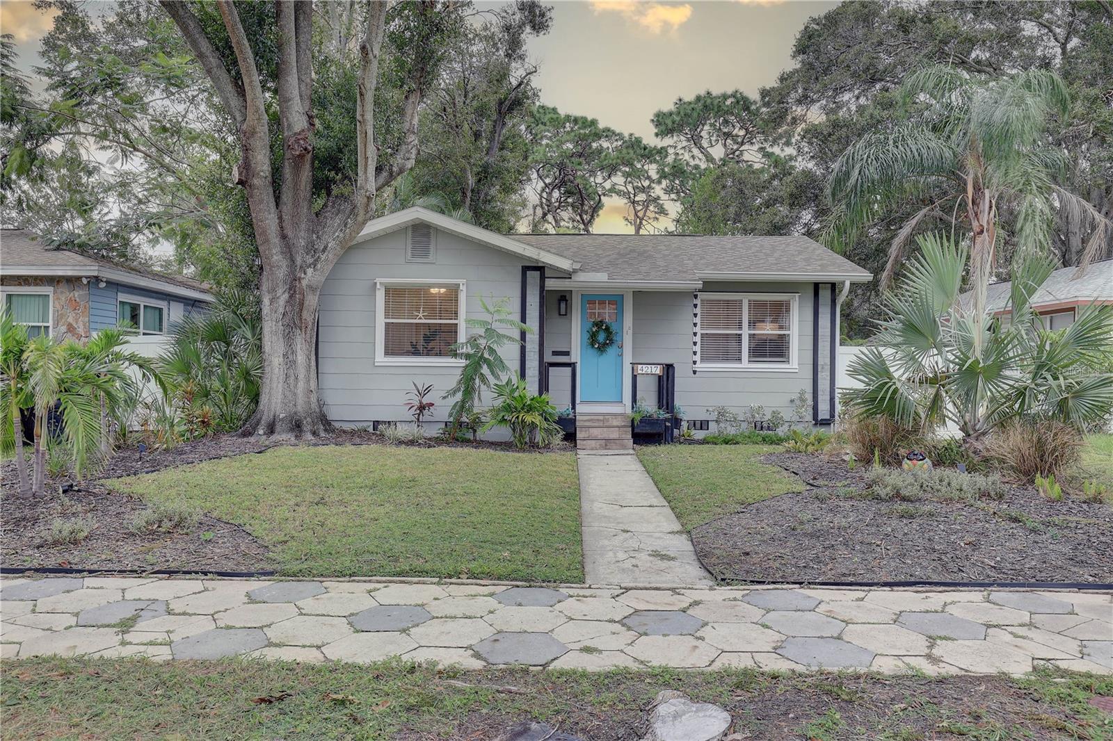 3rd Ave, Saint Petersburg, FL 33711